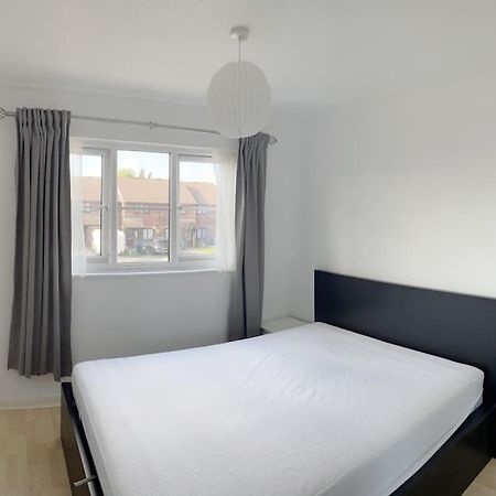 Colliers Wood 1 Bed South London Short Stay Mitcham Esterno foto