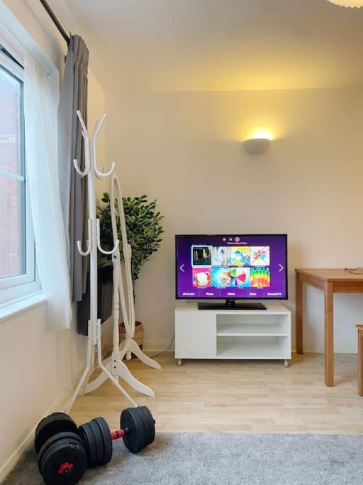 Colliers Wood 1 Bed South London Short Stay Mitcham Esterno foto